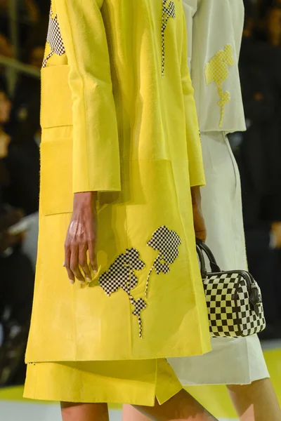 Look 71